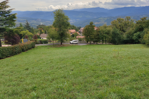 Terreno edificabile con vista panoramica