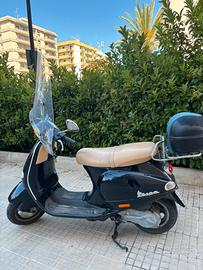 Scooter 125 Vespa ET4