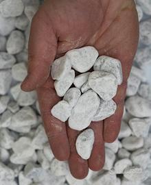 Ciottoli bianchi Carrara 15/25 mm 4€/20kg
