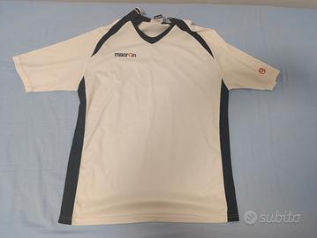 t shirt macron
