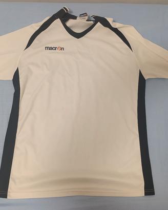 t shirt macron