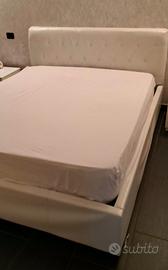 Letto matrimoniale contenitore bianco