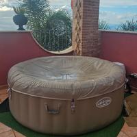 piscina idromassaggio