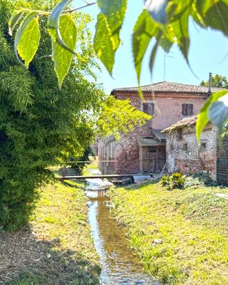 VILLA SINGOLA A SAN GIORGIO IN BOSCO
