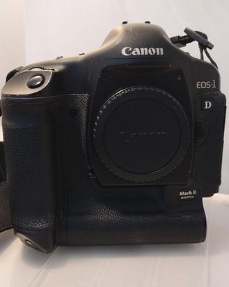 Canon Eos 1D markII- solo 130/k scatti