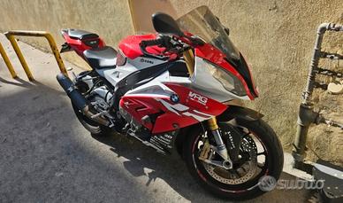 BMW S1000RR - Full optional - Supersportiva comoda