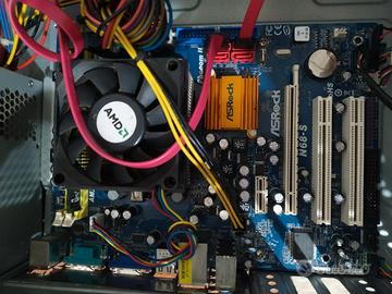 Scheda Madre ASROCK N68-S + CPU