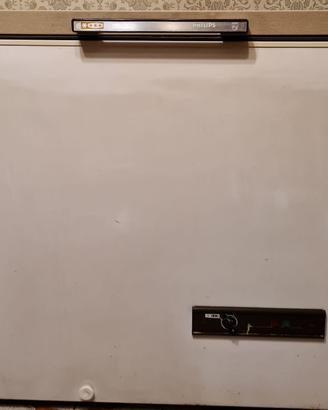 congelatore a pozzetto 200 litri