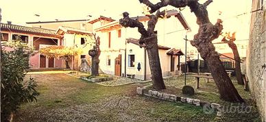 SPLENDIDA STRUTTURA RICETTIVA- GRADISCA D'IS. (GO)