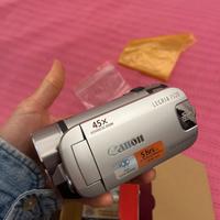 Videocamera Canon Legria FS20