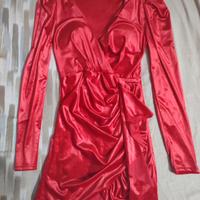 Abito in ciniglia rosso