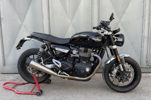 Triumph Speed Twin 1200
