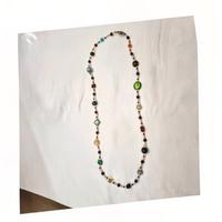 Collana realizzata a mano con perle in vetro di Mu