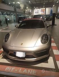 Porsche carrera S cabrio 992