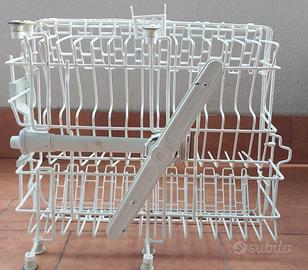 cestelli lavastoviglie e porta posate