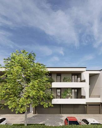 Appartamento di 160 m² con 5 locali e box auto a T