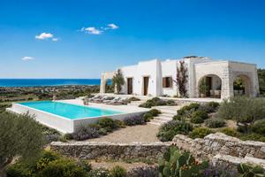 Villa in costruzione con vista mare-Pescoluse