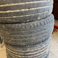 Cerchi classe b gommati