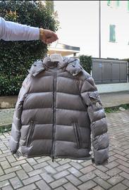 Moncler maya