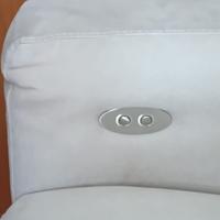 Divano 2 posti confort con meccanismo elettrico