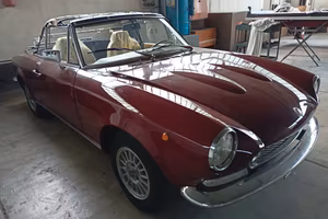 fiat 124 spider