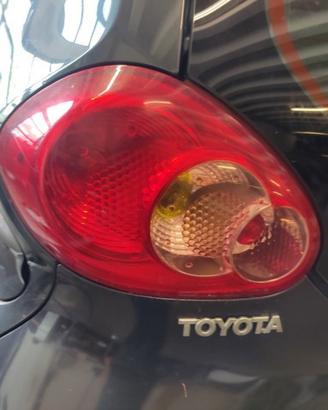 Fanale posteriore sinistro TOYOTA AYGO del 2005
