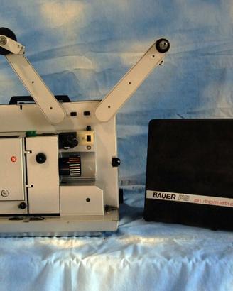 proiettore cinematografico