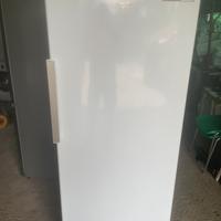 Whirlpool Congelatore Verticale 7 cassetti