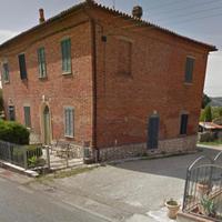 Vendersi Terratetto in bifamiliare