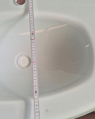lavabo in vetro modello STING
