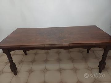 Tavolo da pranzo in legno massiccio di noce x8