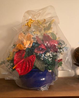 Vaso con fiori finti