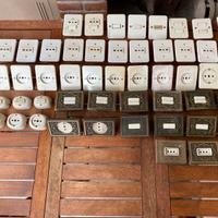 Interruttori prese serie Biticino vintage