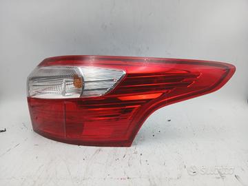 Fanale post dx FORD FOCUS III '10