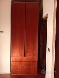 Armadio in legno