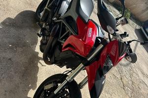 Hypermotard hyperstrada 821