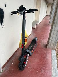 Monopattino navee xt5 pro permuto