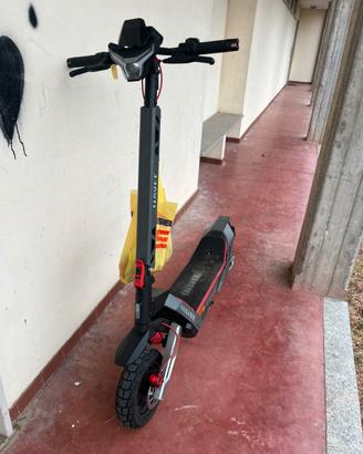 Monopattino navee xt5 pro permuto