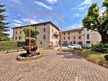 CASA SEMINDIPENDENTE A FOSSATO DI VICO