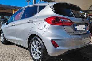 Ford Fiesta 1.1 75 CV GPL 5 porte Titanium