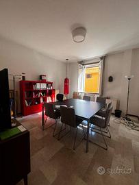 Appartamento di 112 m² con più di 5 locali a Moden