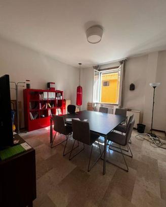 Appartamento di 112 m² con più di 5 locali a Moden