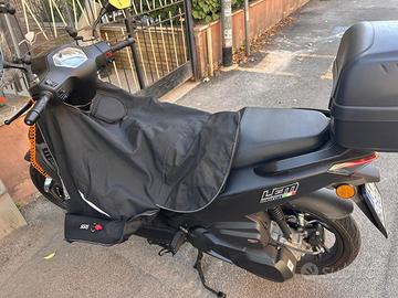 LM 125 km 600 anno aprile 2026 prezz. 2000 euro