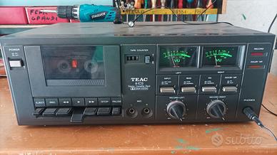 Piastra a cassetta TEAC A 103 funzionante LEGGI
