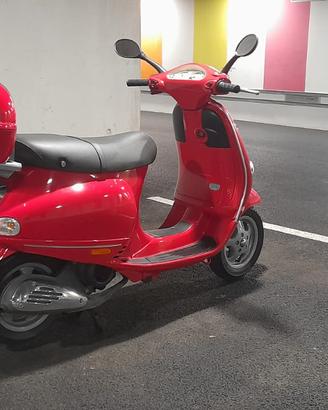 Vespa 150 ET4