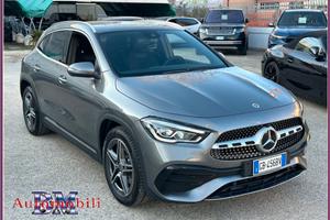 MERCEDES GLA 200D PREMIUM 4MATIC AUTO - UNIPRO - K