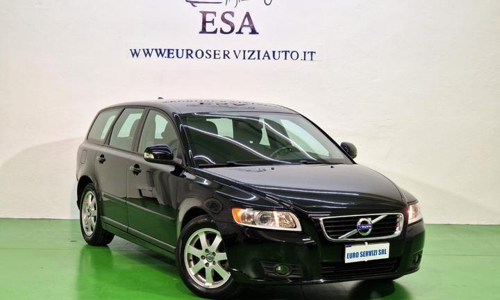 VOLVO V50 D2 POLAR