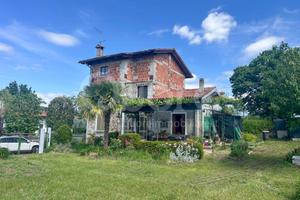 Villa d'epoca / indipendente - Tricesimo
