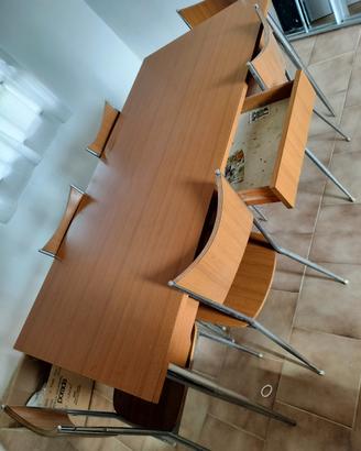 tavolo e 6 sedie in formica