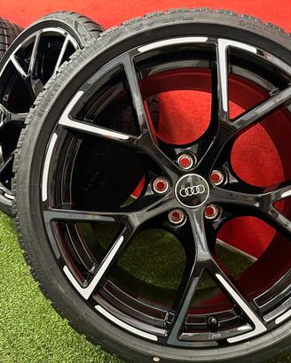 Cerchi Audi RS3 8Y NEW Gomme 265 30 19 - 245 35 19